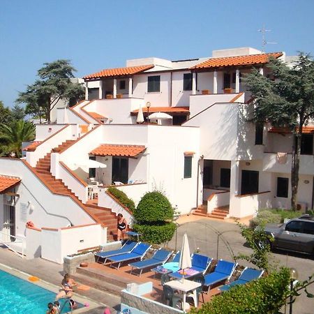 Ischia Uno Residence Forio  Екстер'єр фото