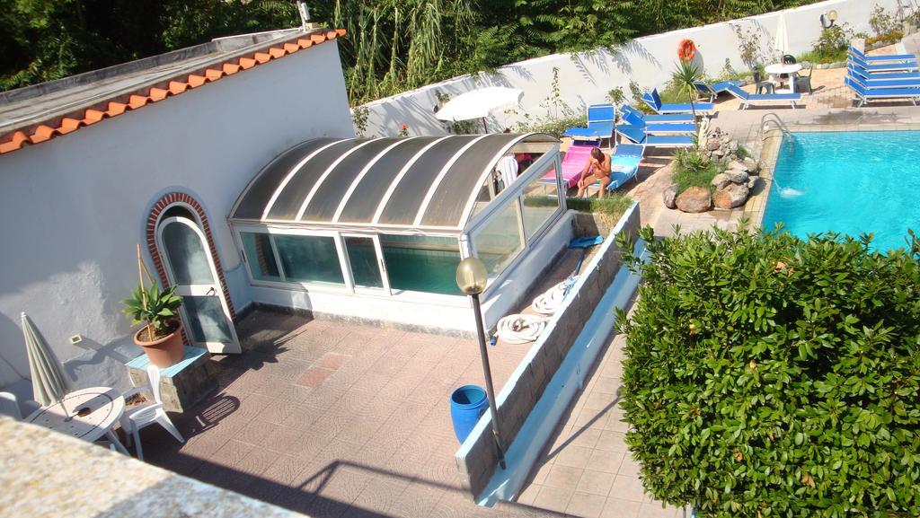Ischia Uno Residence Forio  Номер фото