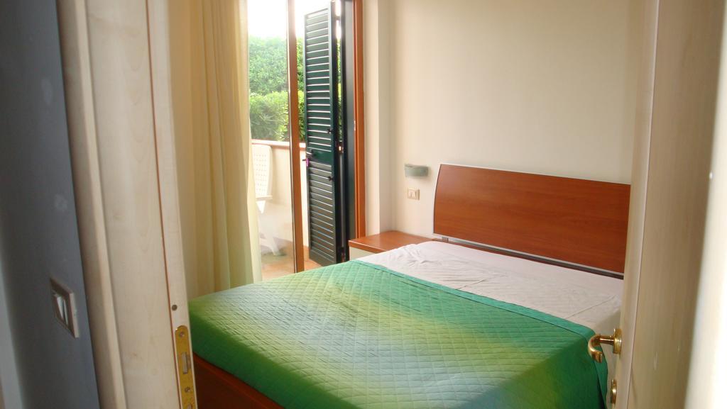 Ischia Uno Residence Forio  Номер фото